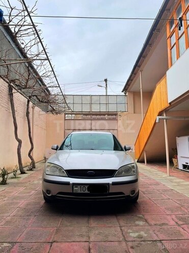 Ford Mondeo 2003, 268,000 km - 2.0 l - Gəncə