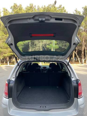 Opel Astra 2010, 163,000 km - 1.7 l - Sumqayıt