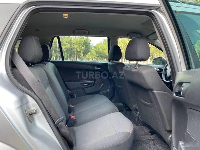 Opel Astra 2010, 163,000 km - 1.7 l - Sumqayıt