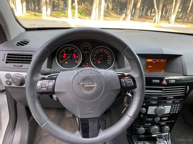 Opel Astra 2010, 163,000 km - 1.7 l - Sumqayıt