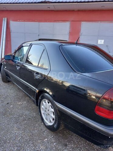 Mercedes C 200 1997, 390,050 km - 2.0 l - Füzuli