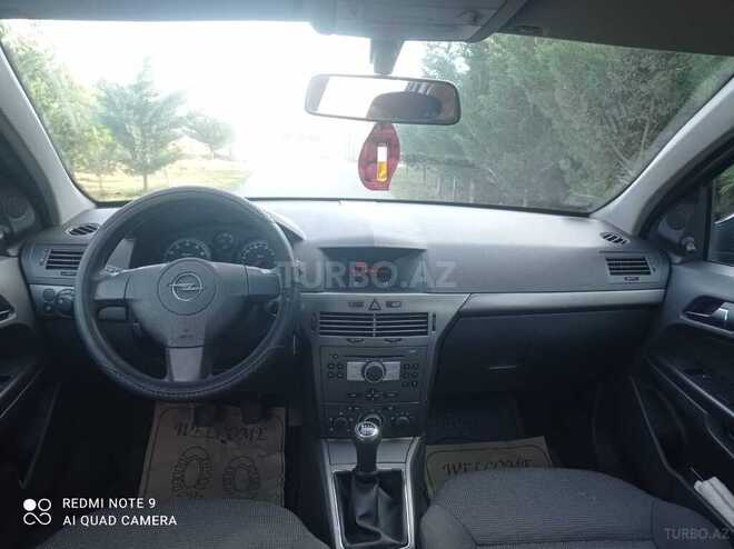 Opel Astra 2005, 250,000 km - 1.4 l - Bakı