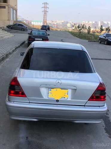 Mercedes C 240 2000, 280,000 km - 2.4 l - Bakı