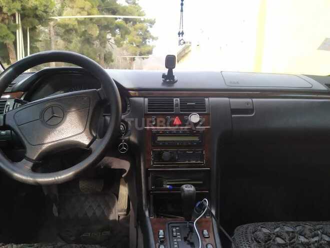 Mercedes E 320 1996, 450,000 km - 3.2 l - Ağsu
