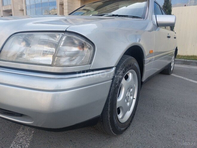 Mercedes C 220 1995, 398,547 km - 2.2 л - Bakı