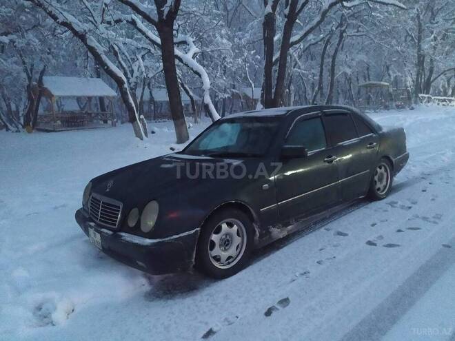 Mercedes E 320 1996, 450,000 km - 3.2 l - Ağsu