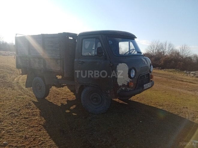 UAZ 3303 1989, 100,000 km - 2.4 l - Qəbələ