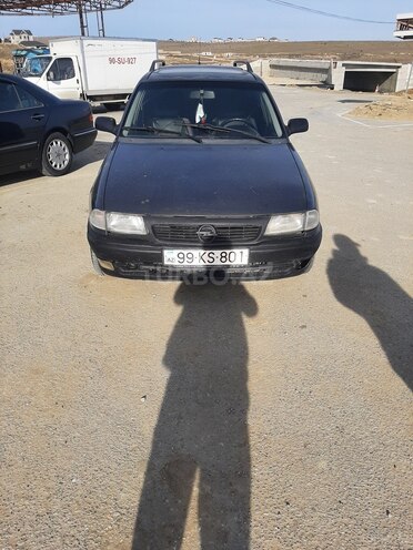 Opel Astra 1996, 325,800 km - 1.6 л - Bakı