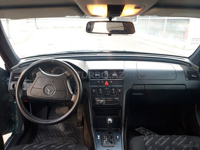 Mercedes C 180 1999, 320,000 km - 1.8 л - Bakı