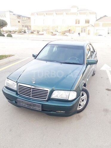 Mercedes C 180 1999, 320,000 km - 1.8 л - Bakı