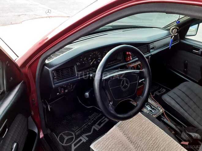 Mercedes 190 1992, 250,000 km - 2.0 l - Bərdə