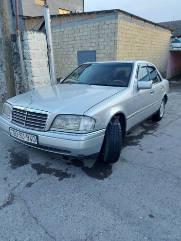 Mercedes C 220 1995, 251,072 km - 2.2 l - Şəki