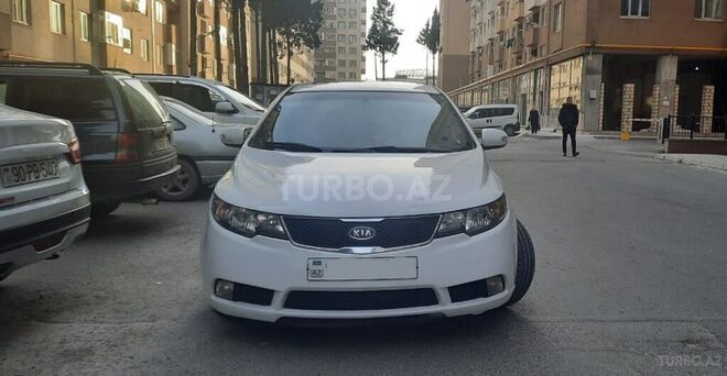 Kia Cerato 2009, 240,000 km - 2.0 l - Xırdalan