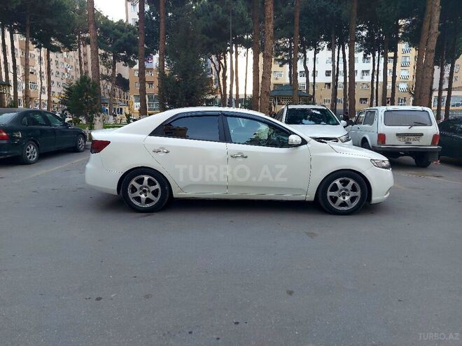 Kia Cerato 2009, 240,000 km - 2.0 l - Xırdalan