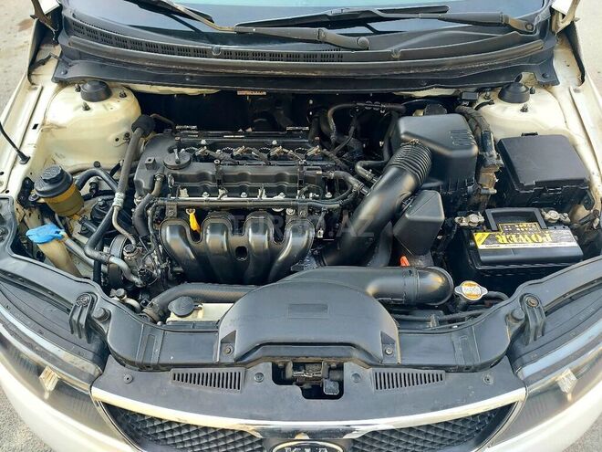 Kia Cerato 2009, 240,000 km - 2.0 l - Xırdalan