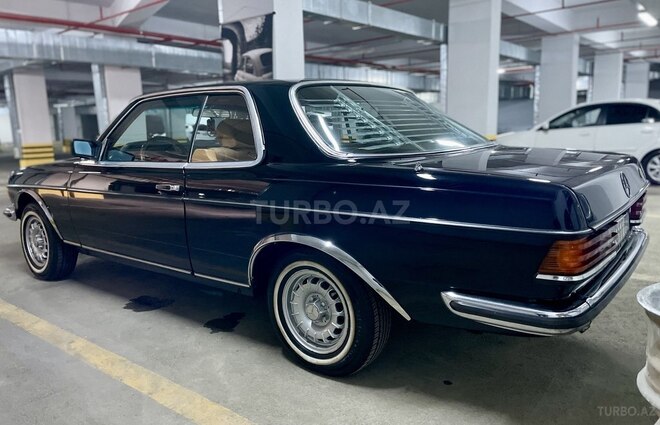Mercedes  1984, 41,000 km - 2.0 l - Bakı