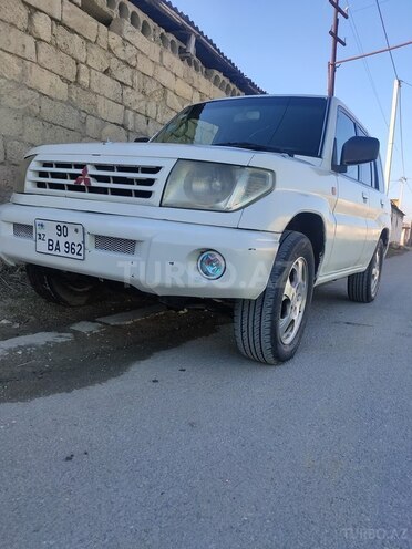 Mitsubishi Pajero io 1998, 338,000 km - 1.8 л - Şirvan
