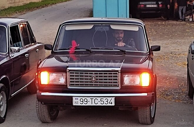 LADA (VAZ) 2107 2010, 123,456 km - 1.6 л - Bakı