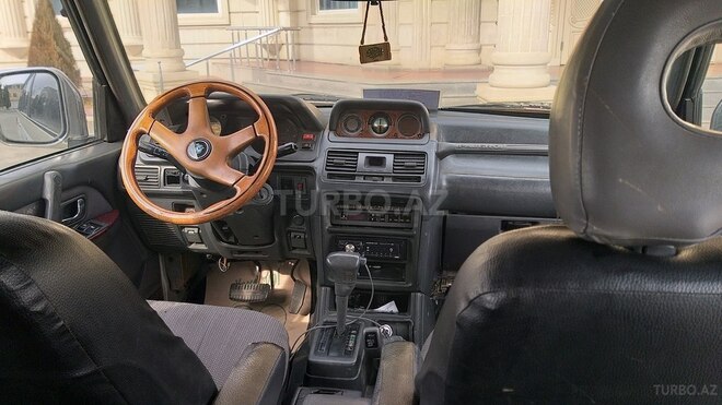Mitsubishi Pajero 1993, 19,500 km - 2.5 l - Gəncə