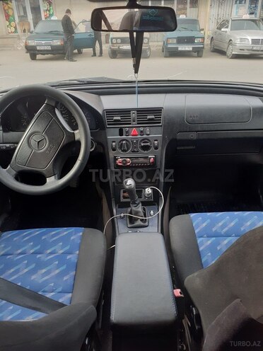 Mercedes C 180 1998, 373,427 km - 1.8 л - Qazax