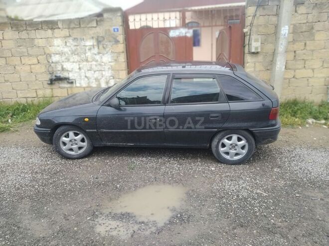 Opel Astra 1996, 239,900 km - 1.8 l - Sumqayıt