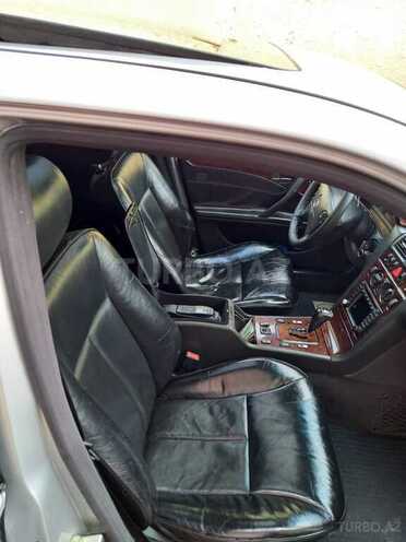 Mercedes E 240 2001, 32,488 km - 2.4 l - Salyan