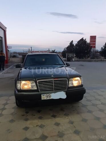 Mercedes E 200 1993, 36,548 km - 2.0 l - Bakı