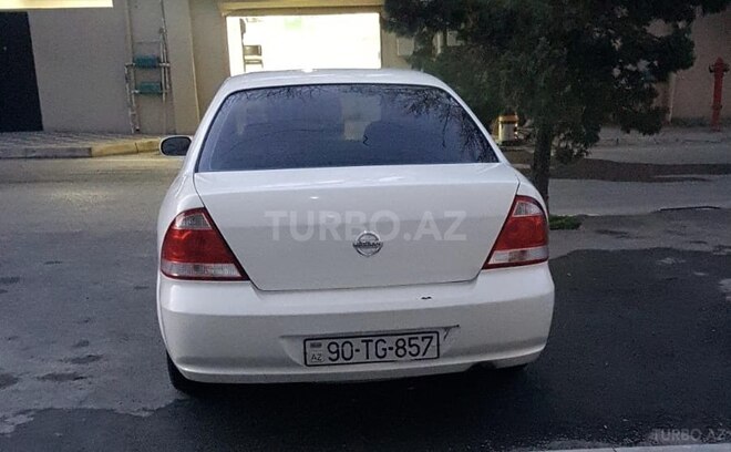 Nissan Sunny 2010, 250,000 km - 1.6 l - Bakı
