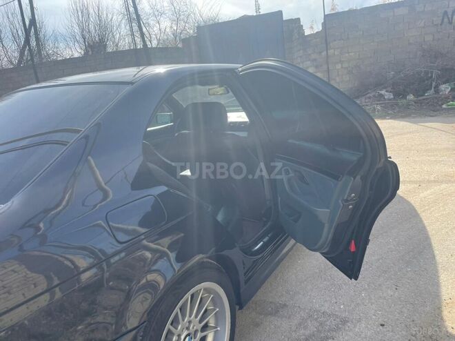 BMW 528 1998, 350,000 km - 2.8 l - Sumqayıt