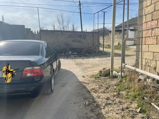 BMW 528 1998, 350,000 km - 2.8 l - Sumqayıt