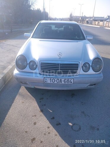 Mercedes E 220 1995, 425,869 km - 2.2 l - Mingəçevir