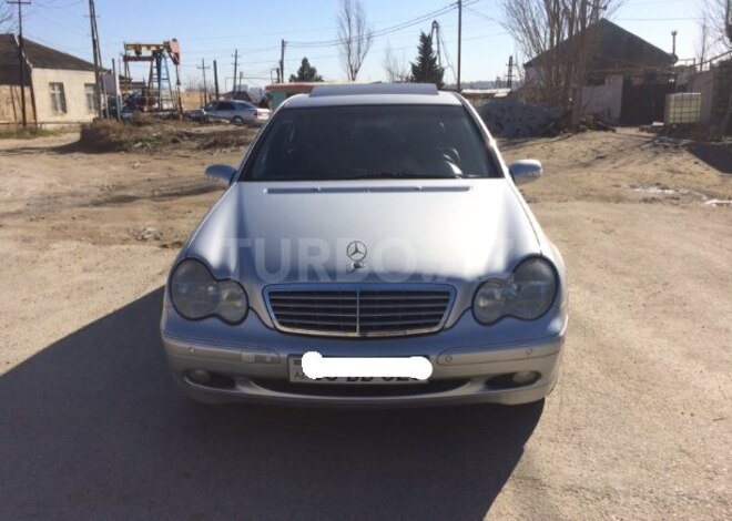 Mercedes C 200 2003, 208,956 km - 2.0 l - Bakı