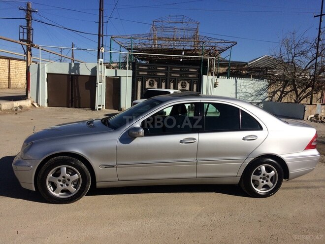 Mercedes C 200 2003, 208,956 km - 2.0 l - Bakı