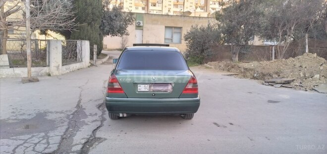 Mercedes C 220 1994, 323,111 km - 2.2 l - Bakı