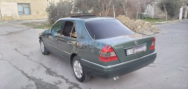 Mercedes C 220 1994, 323,111 km - 2.2 l - Bakı