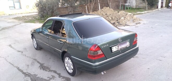Mercedes C 220 1994, 323,111 km - 2.2 l - Bakı