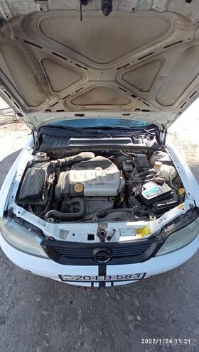 Opel Vectra 2000, 300,000 km - 2.0 l - Gəncə