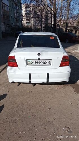 Opel Vectra 2000, 300,000 km - 2.0 l - Gəncə