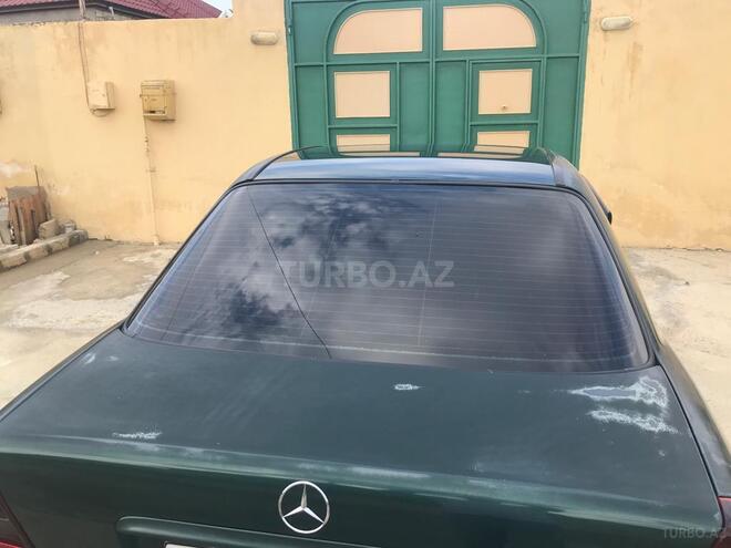Mercedes C 220 1999, 671,000 km - 2.0 l - Bakı