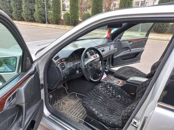Mercedes E 240 1997, 213,459 km - 2.4 l - Gəncə