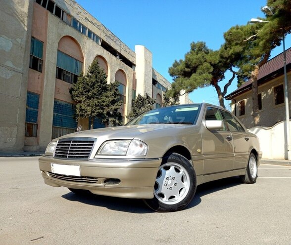 Mercedes C 230 1997, 150,000 km - 2.3 l - Bakı