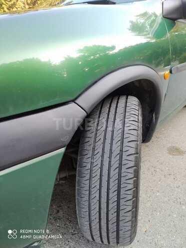 Opel Vita 1999, 214,000 km - 1.4 l - Sumqayıt