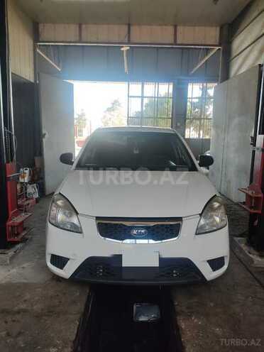 Kia Rio 2009, 255,800 km - 1.4 л - Bakı