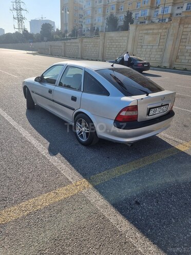 Opel Vectra 1998, 245,065 km - 1.8 l - Bakı