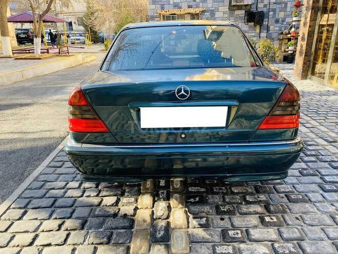 Mercedes C 240 1997, 346,937 km - 2.4 l - Bakı