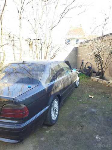 BMW 735 1998, 375,000 km - 3.5 l - Bakı