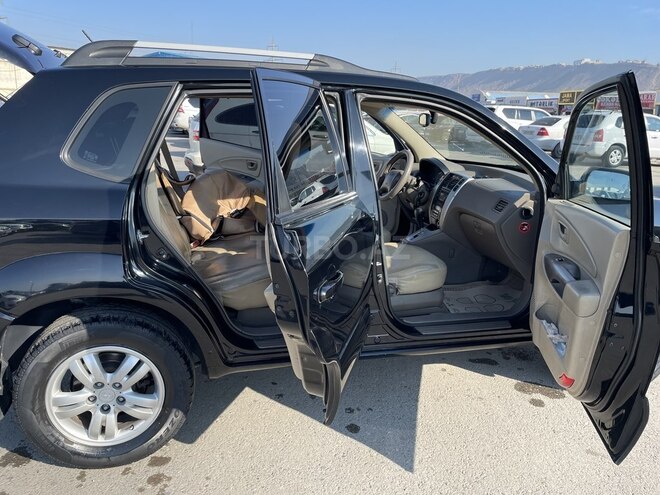 Hyundai Tucson 2008, 292,000 km - 2.7 l - Bakı