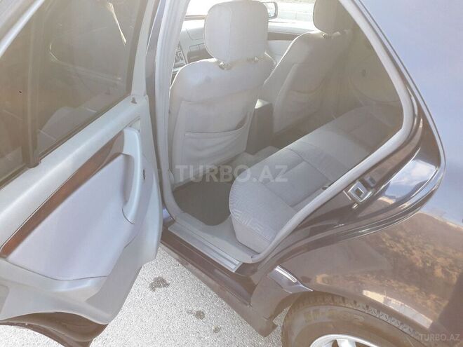 Mercedes C 220 1999, 672,000 km - 2.2 л - Sumqayıt