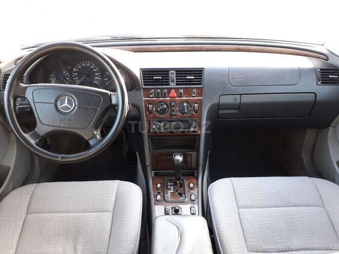 Mercedes C 220 1999, 672,000 km - 2.2 л - Sumqayıt