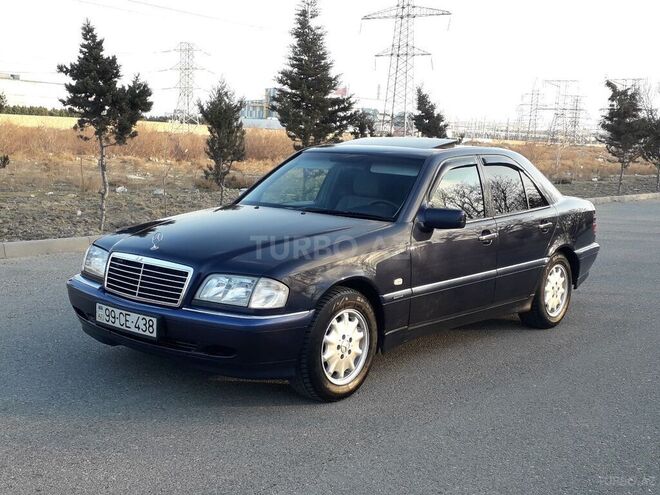 Mercedes C 220 1999, 672,000 km - 2.2 л - Sumqayıt